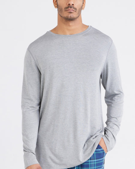 a man in a grey shirt