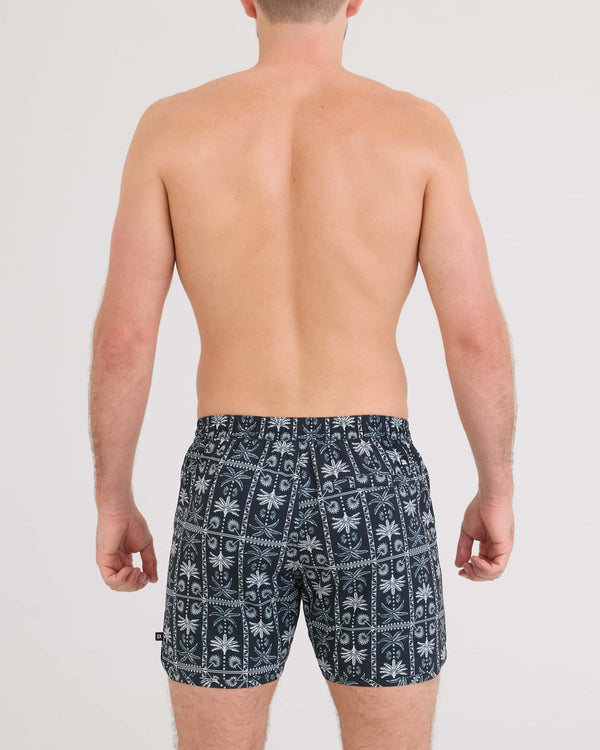 Back - Model wearing Harbormaster 2N1 Trunk 5" in Tropic Royale-Black