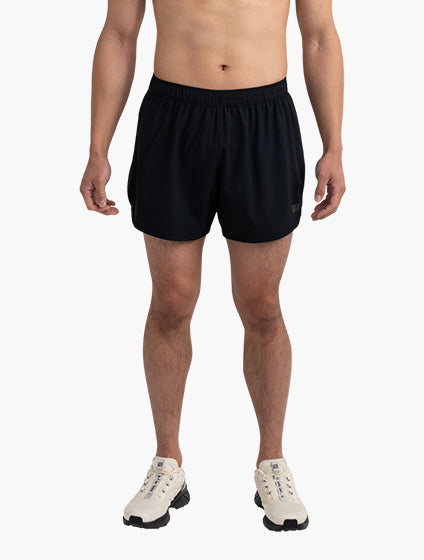 Hightail 2N1 shorts silhouette