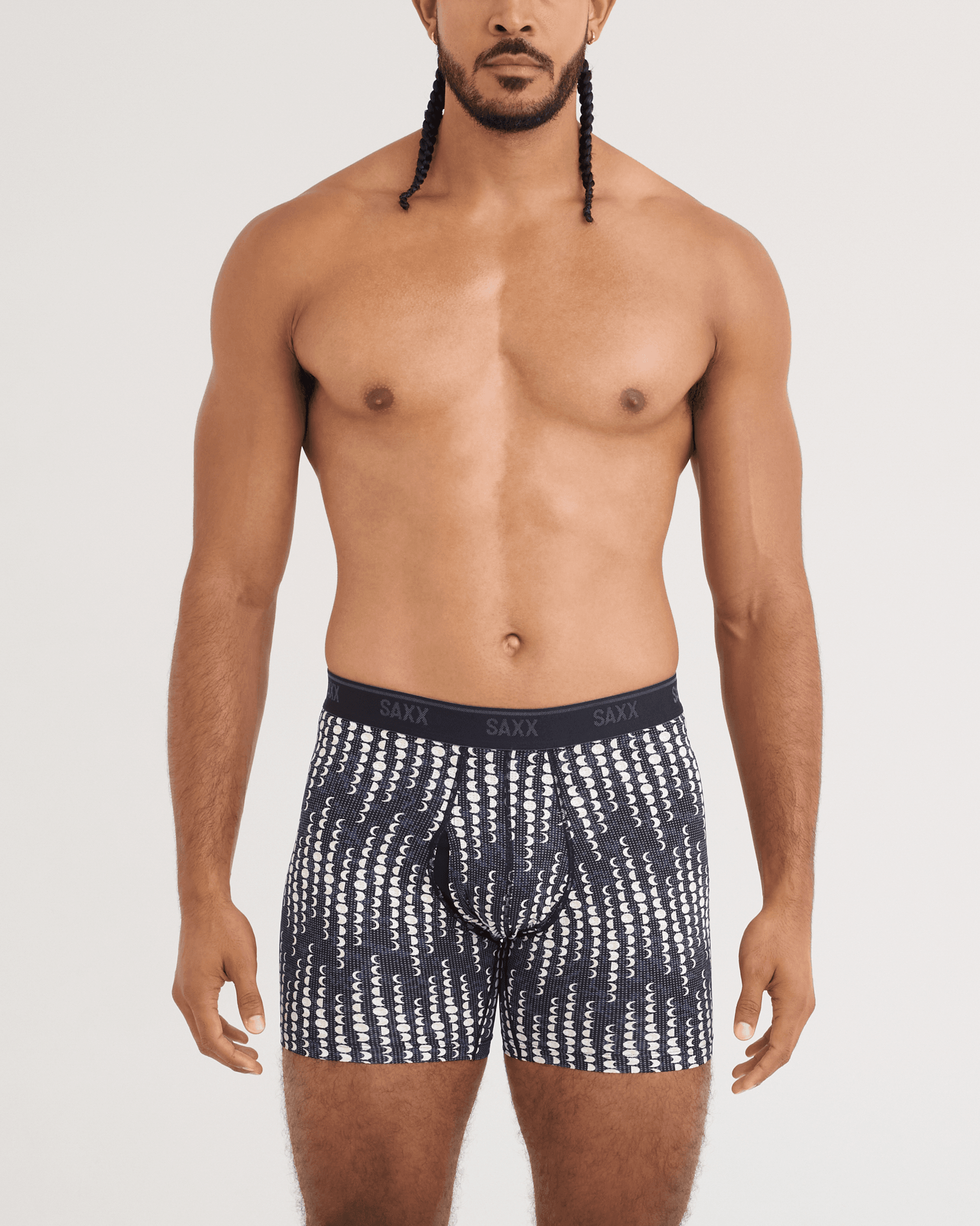 Front - Model wearing Quest Quick-Dry Mesh Boxer Brief in Moonrise-Black