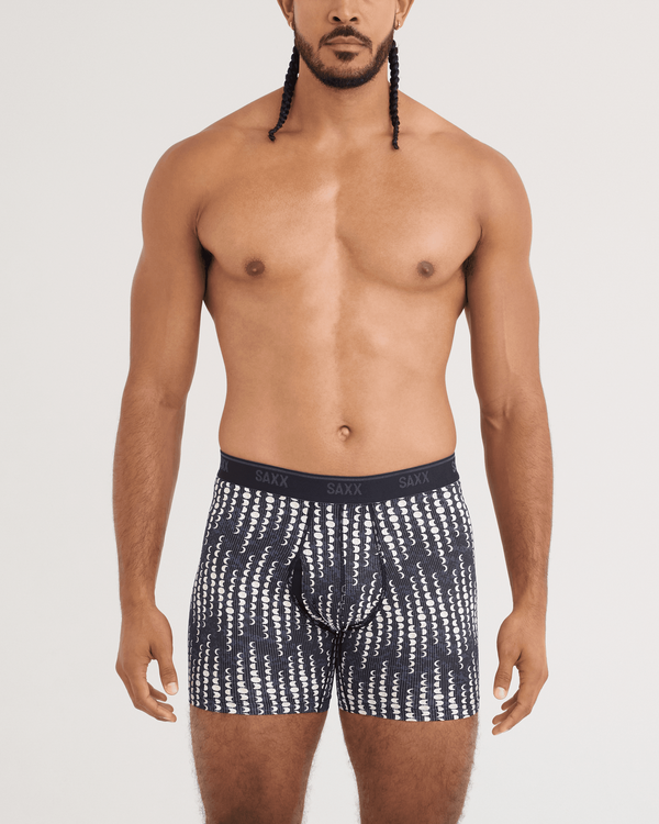Front - Model wearing Quest Quick-Dry Mesh Boxer Brief in Moonrise-Black