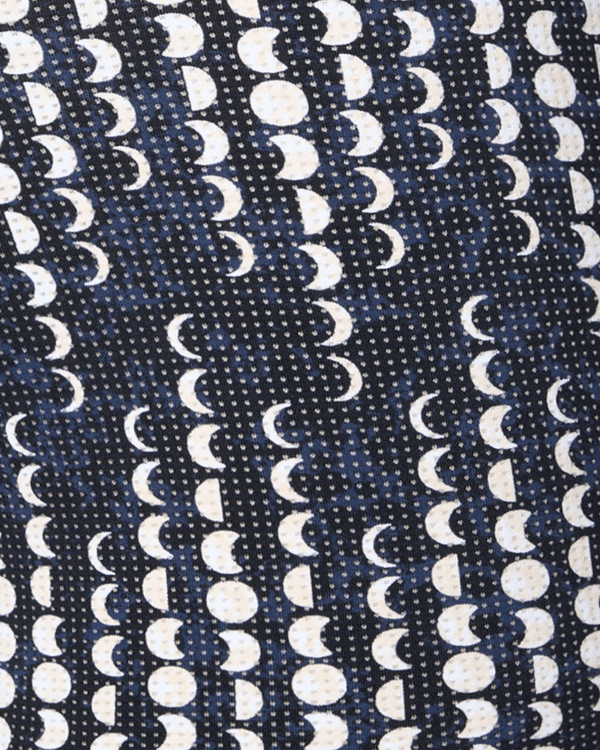 Swatch of Moonrise-Black