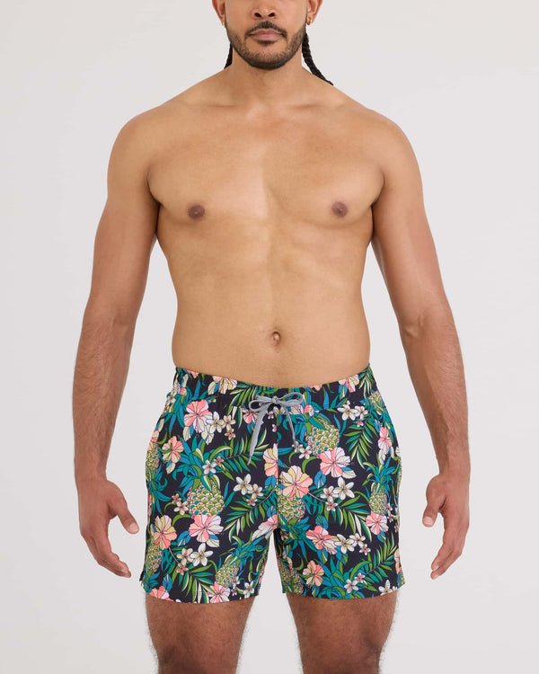 Front - Model wearing Oh Buoy 2N1 Volley 5" in Pineapple Field-Black