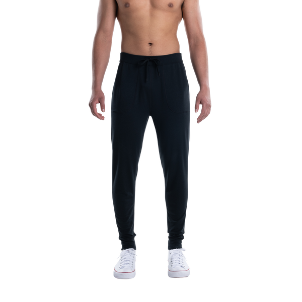 Front - Model wearing 3Six Five Lounge Pant in Black